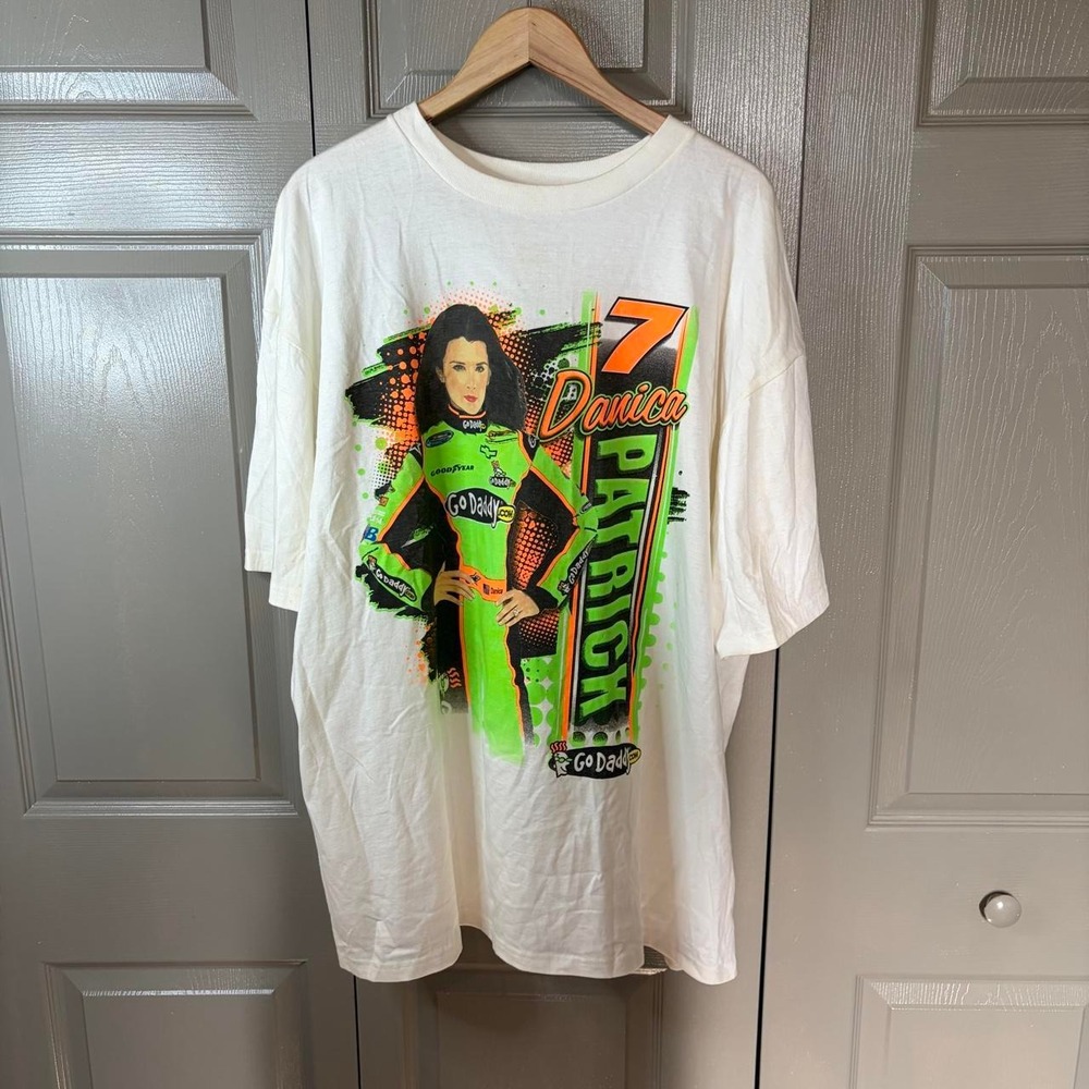 Danica Patrick Go Daddy Racing NASCAR Shirt White Mens XL JR Motorsports 7 Tee
